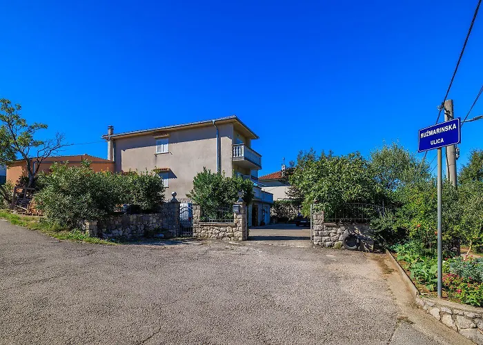 Apartment Charmantes Nur 250 Meter Zum Mit Privatparkplatz, Grill, Wifi